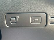 Volvo XC40 B4 INSCRIPTION PRO MHEV 29