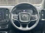 Volvo XC40 B4 INSCRIPTION PRO MHEV 32