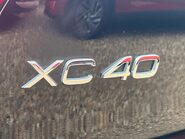 Volvo XC40 B4 INSCRIPTION PRO MHEV 36