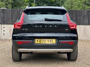 Volvo XC40 B4 INSCRIPTION PRO MHEV 8