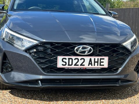 Hyundai i20 T-GDI PREMIUM MHEV 16