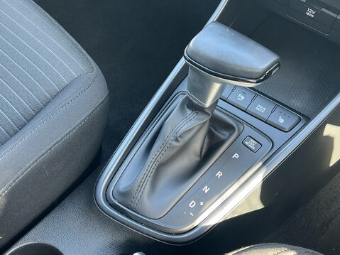 Hyundai i20 T-GDI PREMIUM MHEV 27