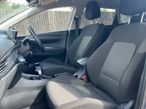 Hyundai i20 T-GDI PREMIUM MHEV 3