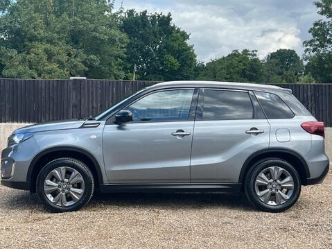 Suzuki Vitara SZ-T BOOSTERJET MHEV 3