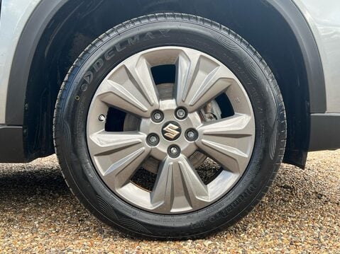Suzuki Vitara SZ-T BOOSTERJET MHEV 8