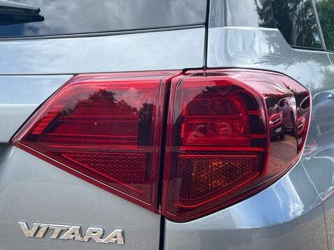 Suzuki Vitara SZ-T BOOSTERJET MHEV 15