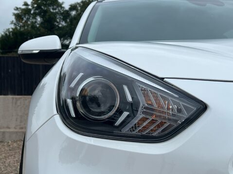 Kia Niro 2 14