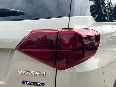 Suzuki Vitara SZ5 ALLGRIP MHEV 15