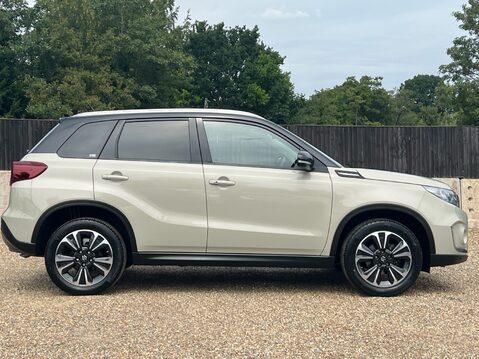 Suzuki Vitara SZ5 ALLGRIP MHEV 5