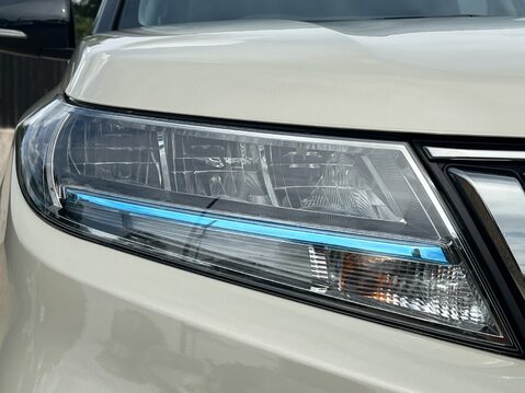 Suzuki Vitara SZ5 ALLGRIP MHEV 14