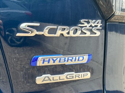 Suzuki S-Cross ULTRA BOOSTERJET ALLGRIP MHEV 35