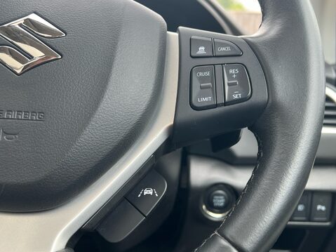 Suzuki S-Cross ULTRA BOOSTERJET ALLGRIP MHEV 28