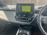 Toyota Corolla DESIGN 12