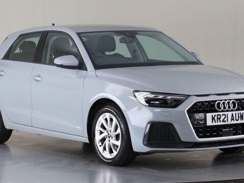 Audi A1 SPORTBACK TFSI SPORT 1