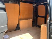 Volkswagen Caddy C20 TSI COMMERCE PRO 9