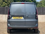 Volkswagen Caddy C20 TSI COMMERCE PRO 8