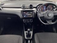 Suzuki Swift SZ5 DUALJET ALLGRIP MHEV 4