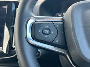 Volvo XC40 B4 R-DESIGN PRO MHEV 25