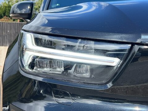 Volvo XC40 B4 R-DESIGN PRO MHEV 14
