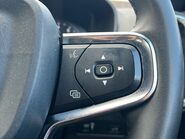 Volvo XC40 B4 R-DESIGN PRO MHEV 26