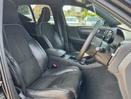 Volvo XC40 B4 R-DESIGN PRO MHEV 3