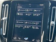 Volvo XC40 B4 R-DESIGN PRO MHEV 28