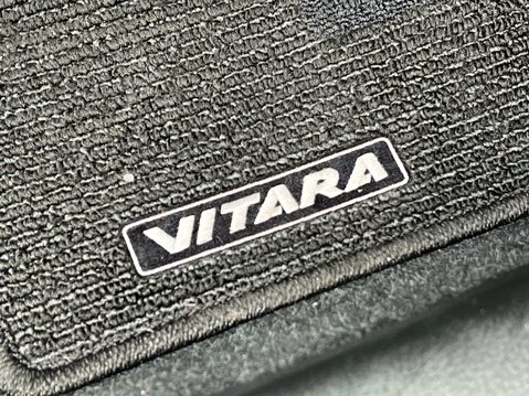 Suzuki Vitara MOTION 29