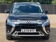 Mitsubishi Outlander EXCEED 7