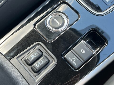 Mitsubishi Outlander EXCEED 28