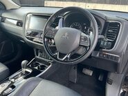 Mitsubishi Outlander EXCEED 33