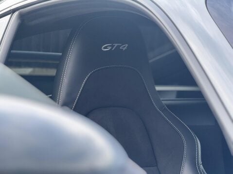 Porsche 718 Cayman CAYMAN GT4 PDK 30
