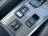 Mitsubishi Outlander PHEV DYNAMIC 29
