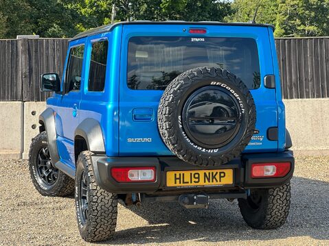 Suzuki Jimny SZ5 2