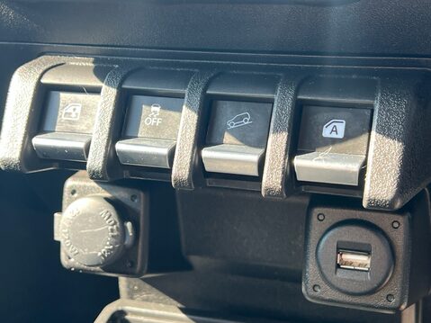 Suzuki Jimny SZ5 24