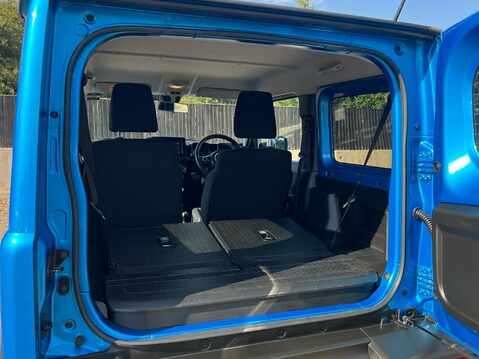 Suzuki Jimny SZ5 33