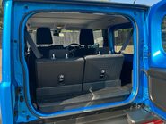 Suzuki Jimny SZ5 32