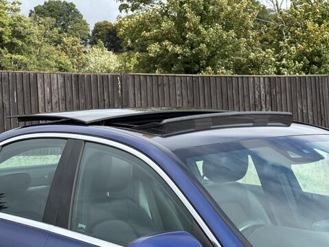 Mercedes-Benz C Class C 250 D AMG LINE PREMIUM PLUS 17