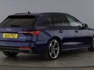Audi A4 AVANT TFSI S LINE BLACK EDITION MHEV 7