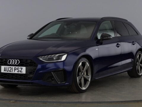 Audi A4 AVANT TFSI S LINE BLACK EDITION MHEV 5