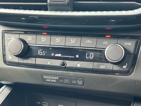 SEAT Arona ECOTSI XPERIENCE LUX DSG 27