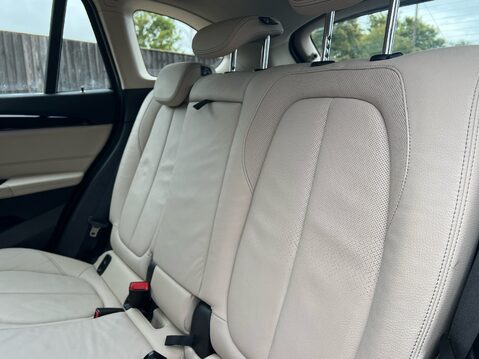 BMW X1 XDRIVE20I XLINE 9