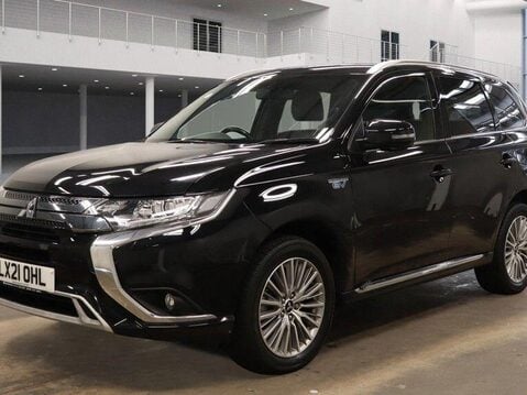 Mitsubishi Outlander PHEV DYNAMIC 4