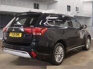 Mitsubishi Outlander PHEV DYNAMIC 3