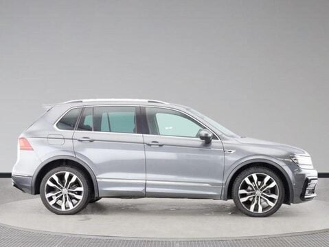 Volkswagen Tiguan R-LINE TECH TDI DSG 4