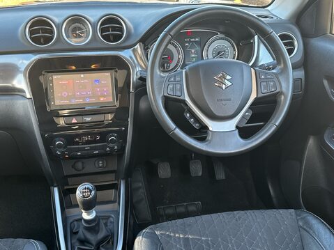 Suzuki Vitara SZ5 BOOSTERJET ALLGRIP MHEV 32