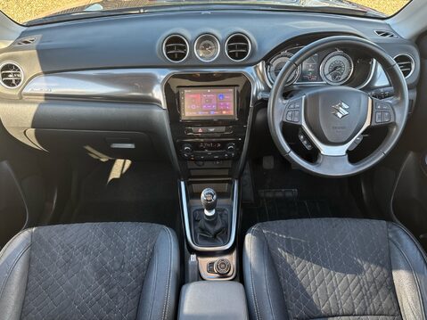 Suzuki Vitara SZ5 BOOSTERJET ALLGRIP MHEV 10
