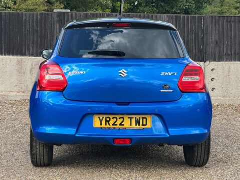 Suzuki Swift SZ5 DUALJET MHEV 8