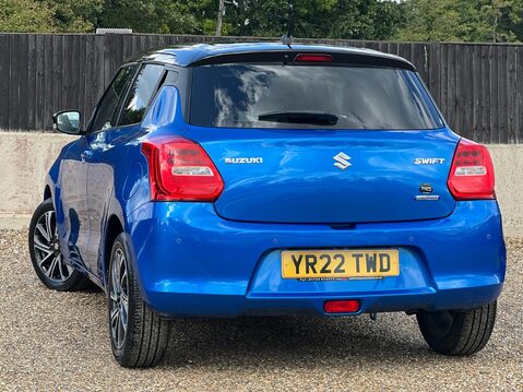 Suzuki Swift SZ5 DUALJET MHEV 2