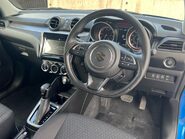 Suzuki Swift SZ5 DUALJET MHEV 32