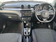 Suzuki Swift SZ5 DUALJET MHEV 10